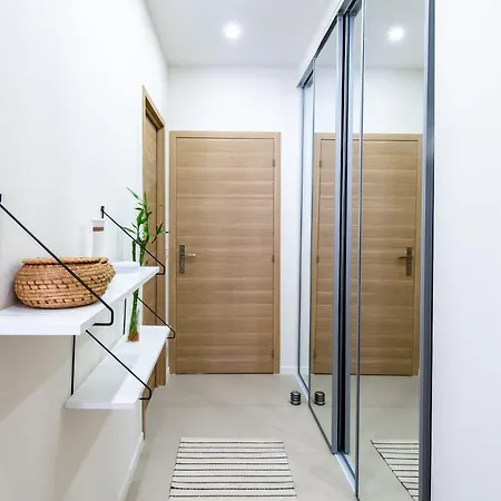 Apartment Cozy - 300m *