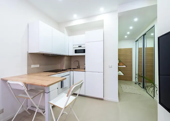 Cozy - 300m Juan-les-Pins