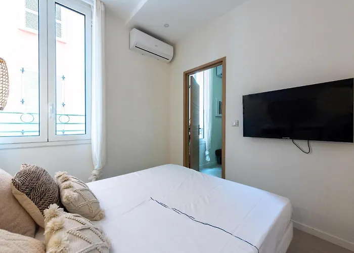 Cozy - 300m Apartamento *